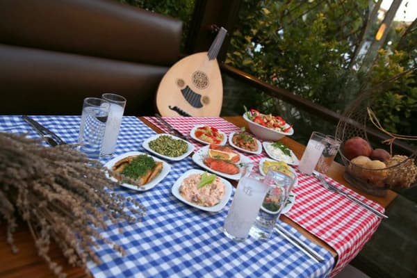 Şilingir Meyhane - Canlı Müzik - 1. Fotoğraf