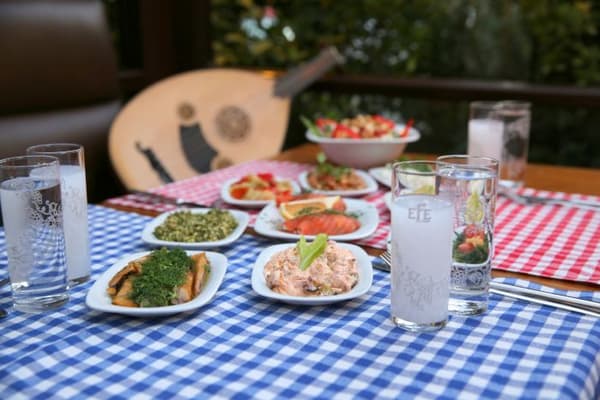 Şilingir Meyhane - Canlı Müzik - 110. Fotoğraf
