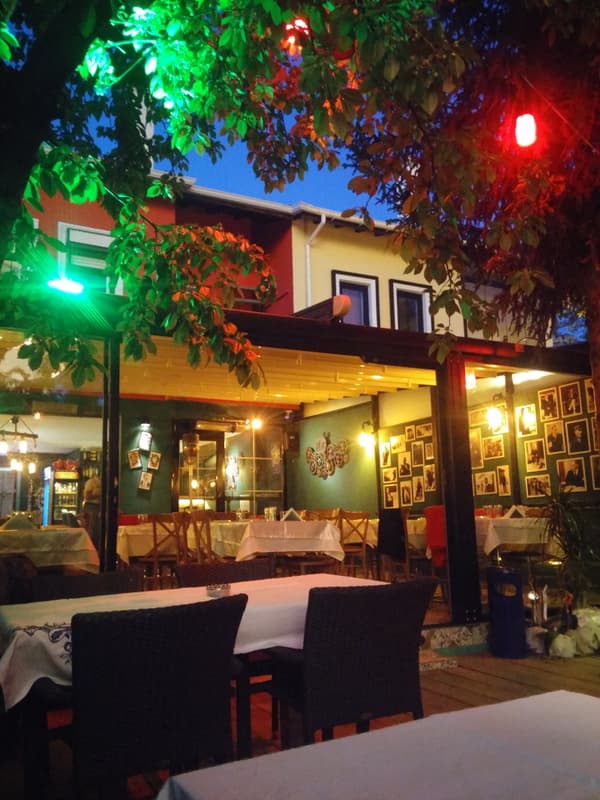 Fiz Meyhane - Canlı Müzik - 19. Fotoğraf