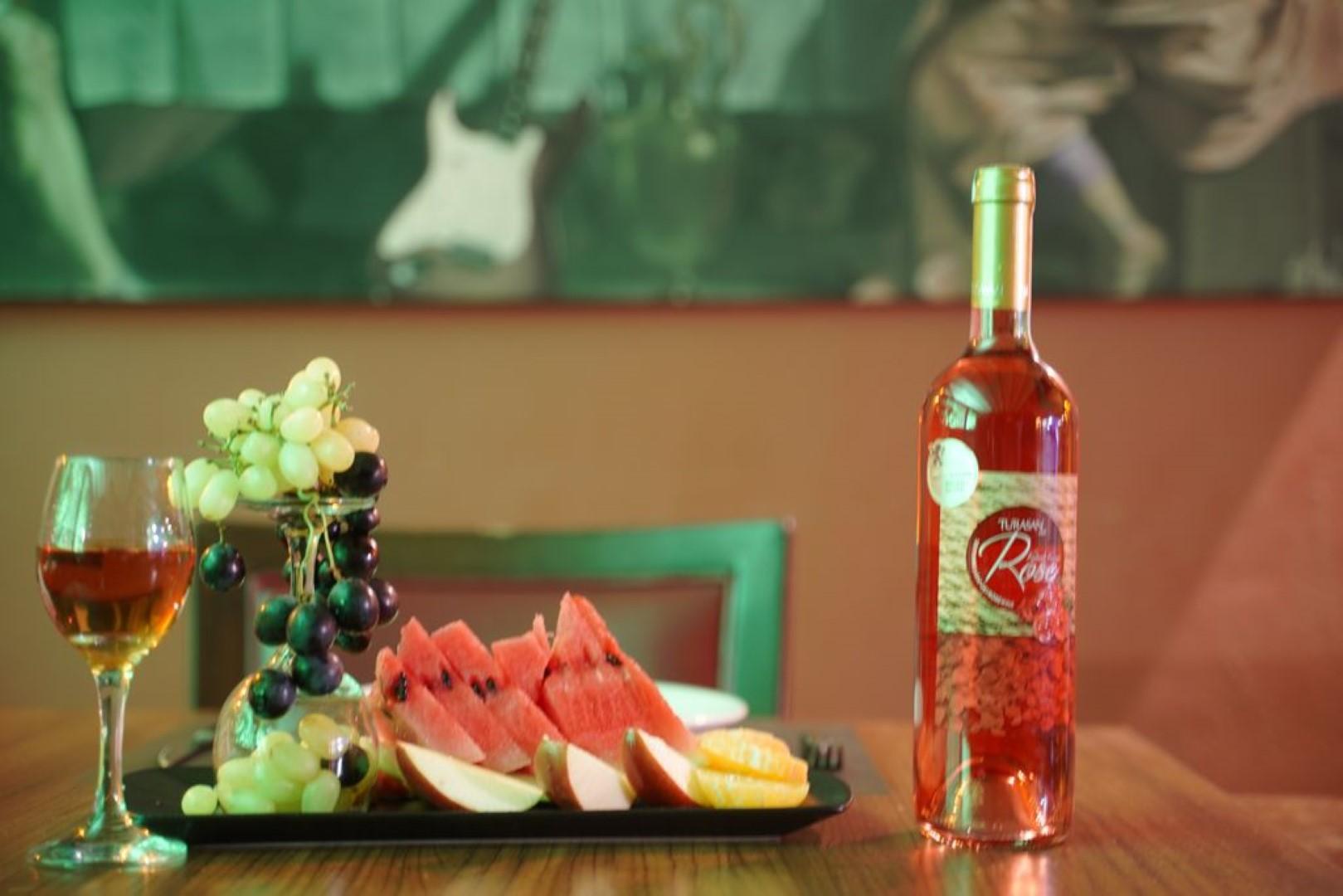 Hayat Bir Sahne - 2. Fotoğraf